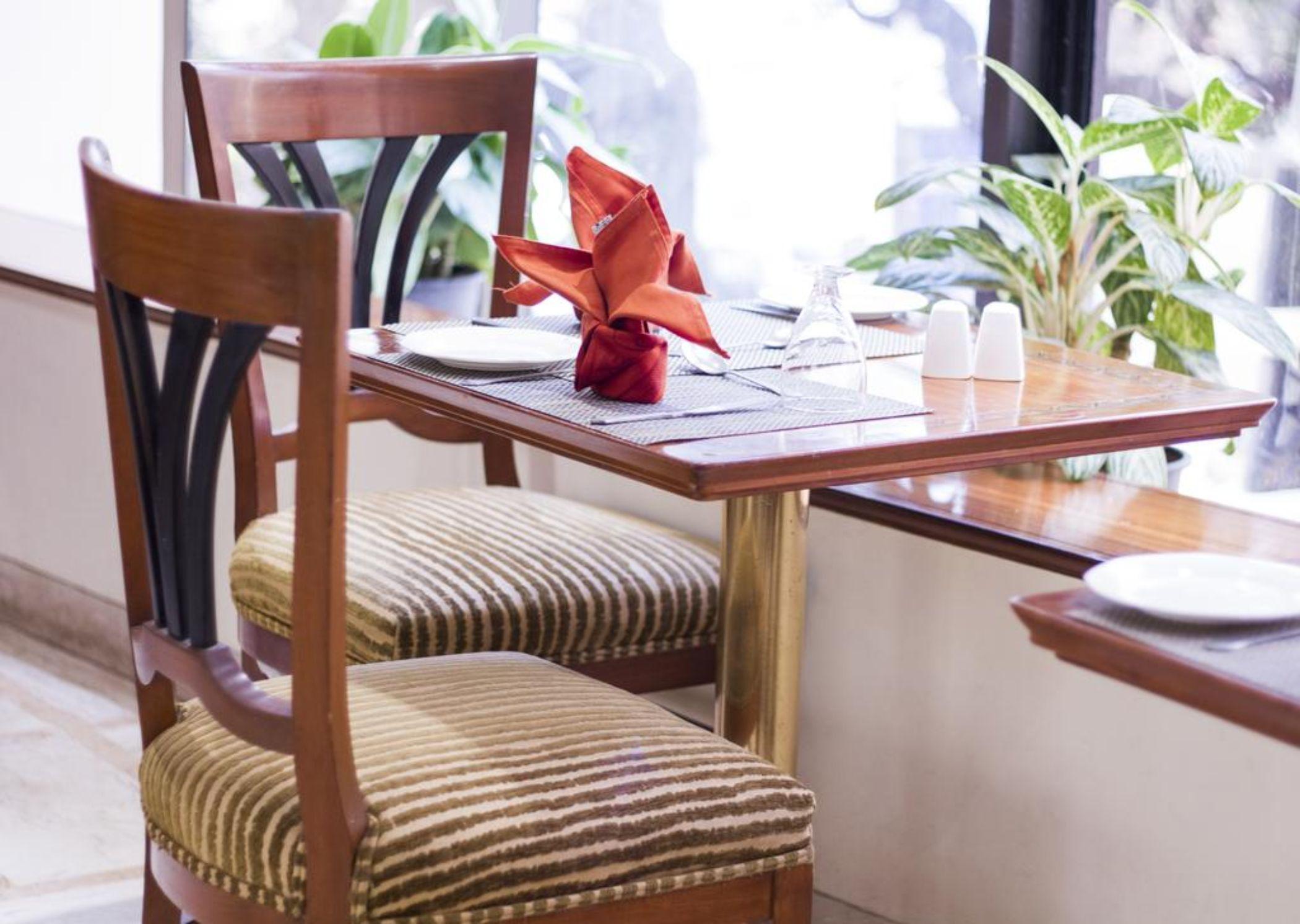 The Shalimar Hotel, Kemps Corner Mumbai Ngoại thất bức ảnh