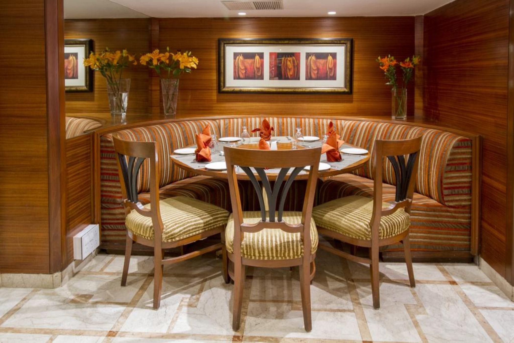 The Shalimar Hotel, Kemps Corner Mumbai Ngoại thất bức ảnh