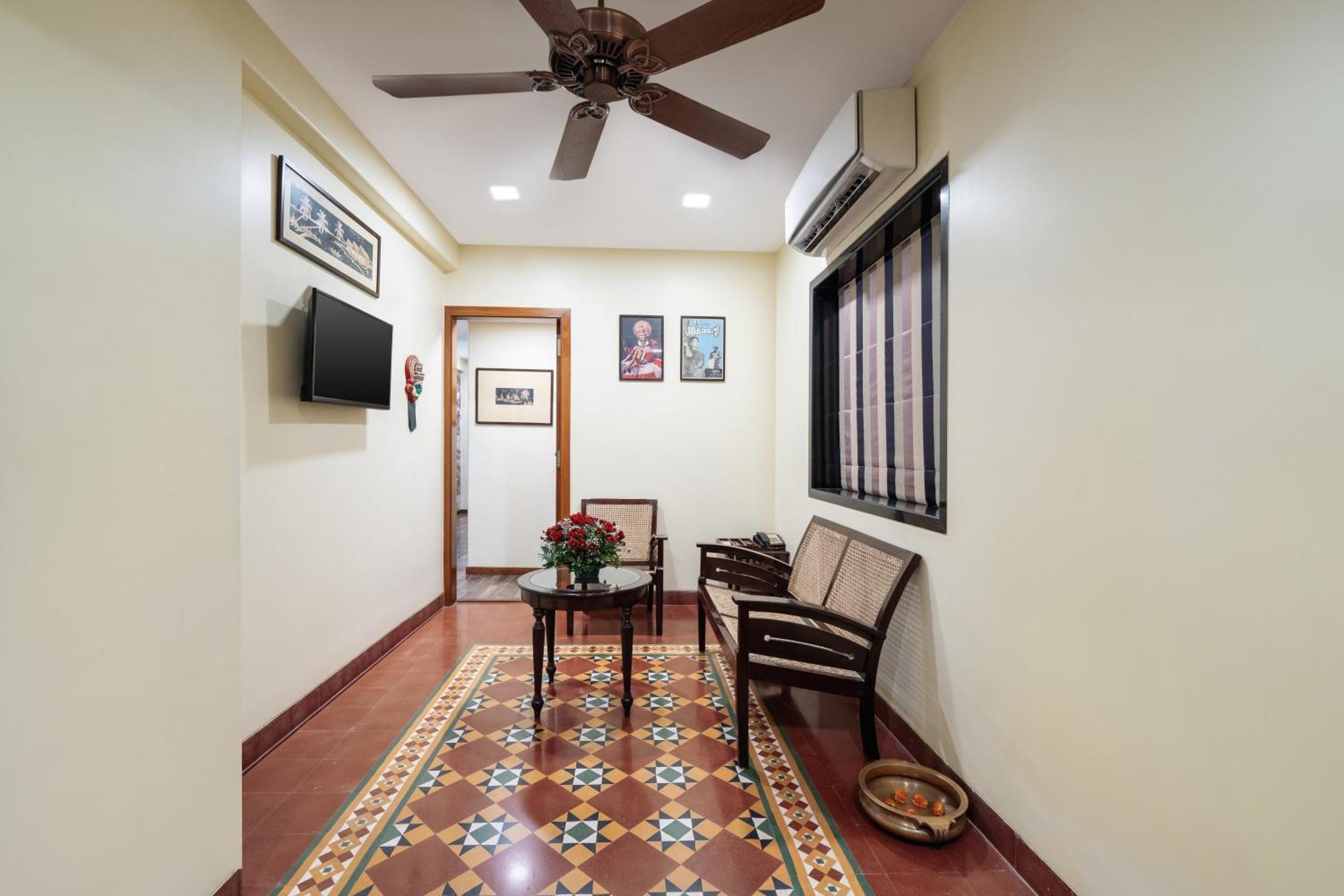 The Shalimar Hotel, Kemps Corner Mumbai Phòng bức ảnh