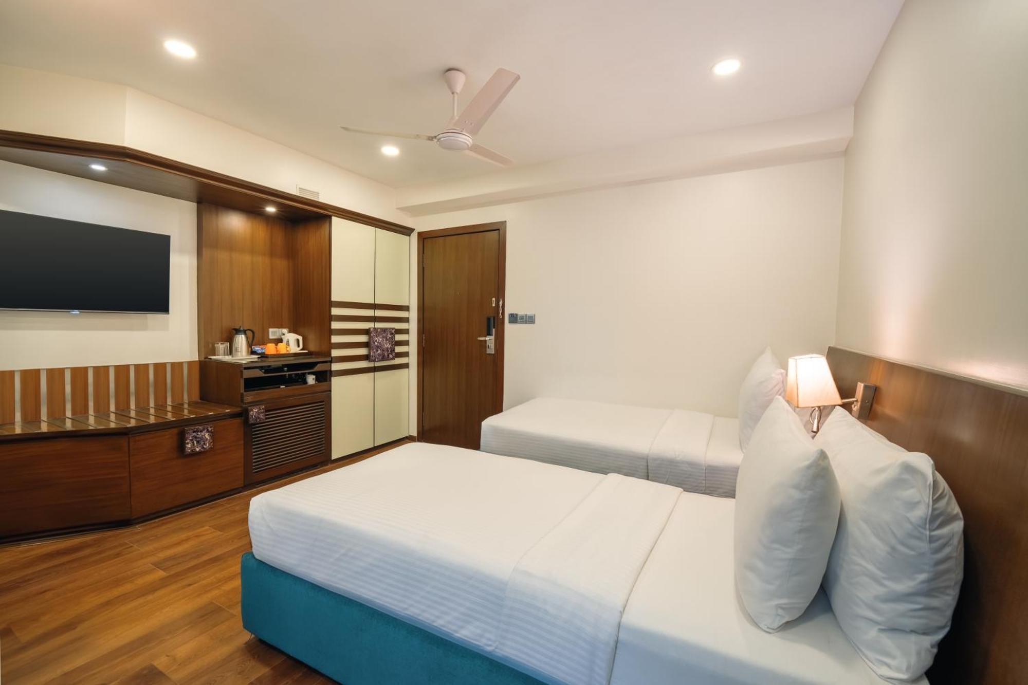 The Shalimar Hotel, Kemps Corner Mumbai Phòng bức ảnh