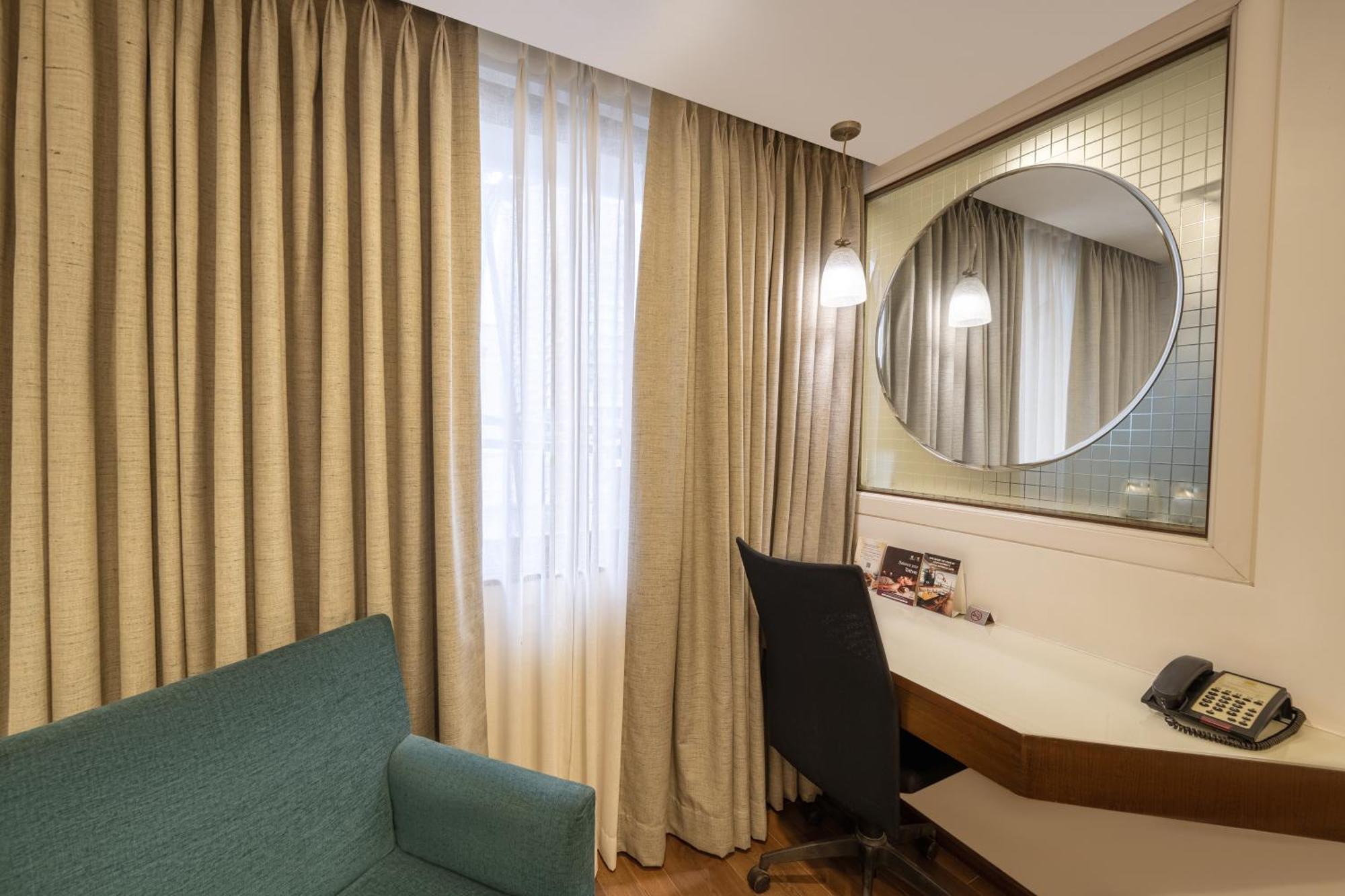 The Shalimar Hotel, Kemps Corner Mumbai Phòng bức ảnh
